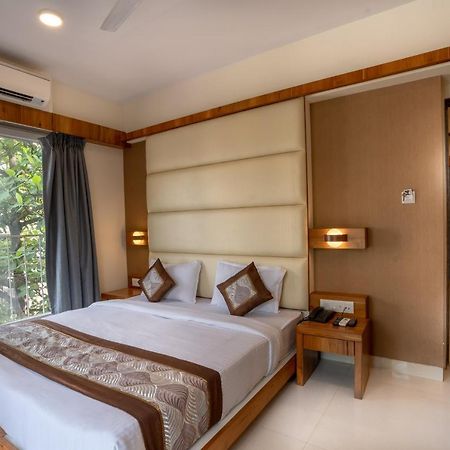 Home2 Suites And Service Apartments, Mumbai Airport מראה חיצוני תמונה