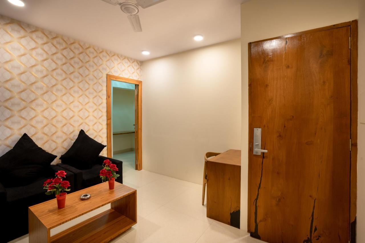 Home2 Suites And Service Apartments, Mumbai Airport מראה חיצוני תמונה