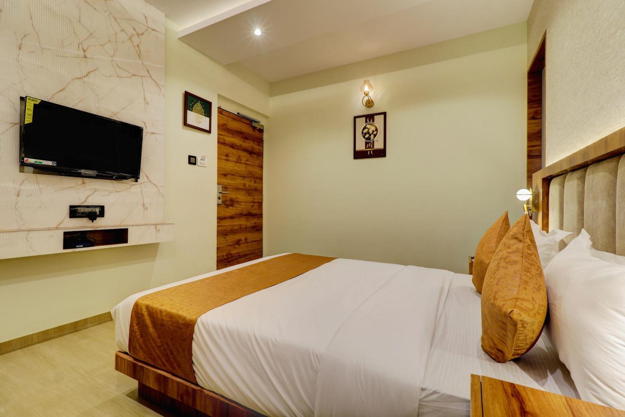 Home2 Suites And Service Apartments, Mumbai Airport מראה חיצוני תמונה